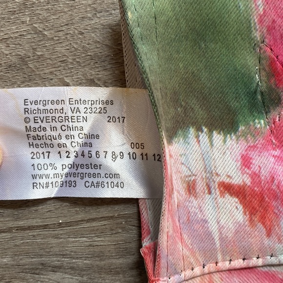 NEW 2-sided house flag. “Welcome” Size is 42” x 29” (house Size, not garden Sz) - Picture 9 of 10